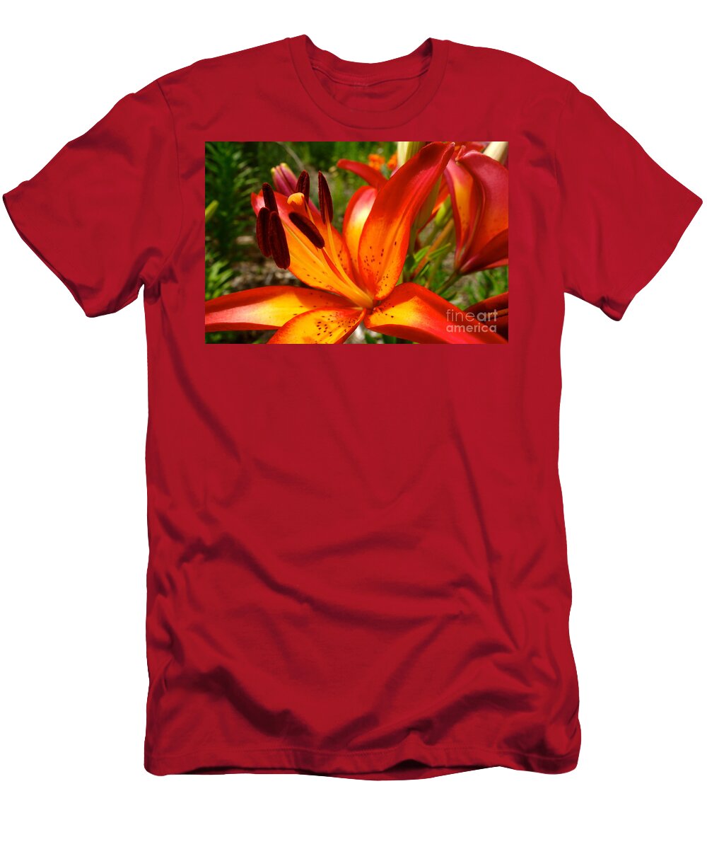 Royal Sunset T-Shirt featuring the photograph Royal Sunset Lily by Jacqueline Athmann