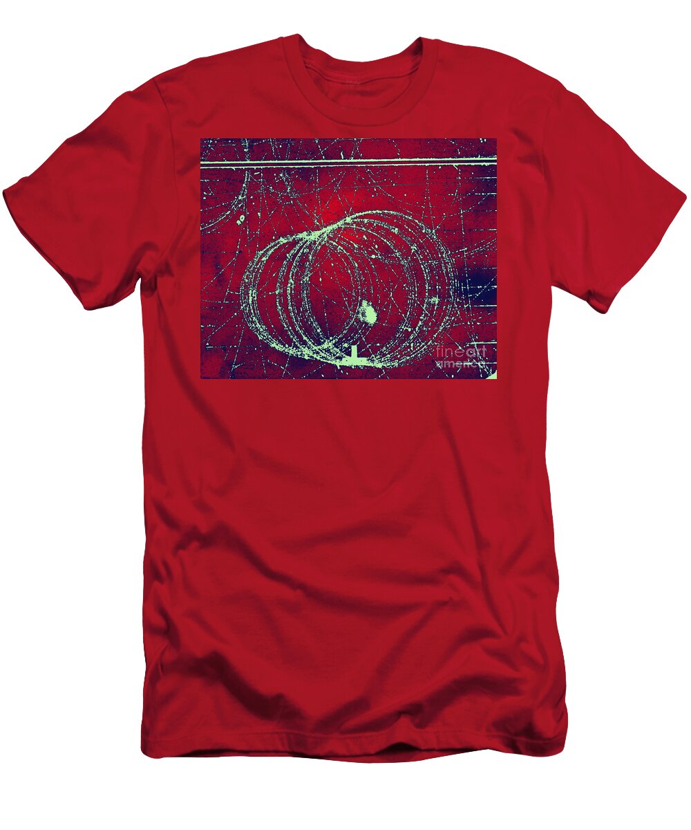 Cloud Chamber T-Shirt featuring the photograph Positron Tracks #5 by Omikron