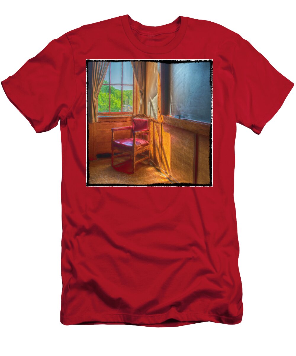  T-Shirt featuring the photograph Chair by R Thomas Berner