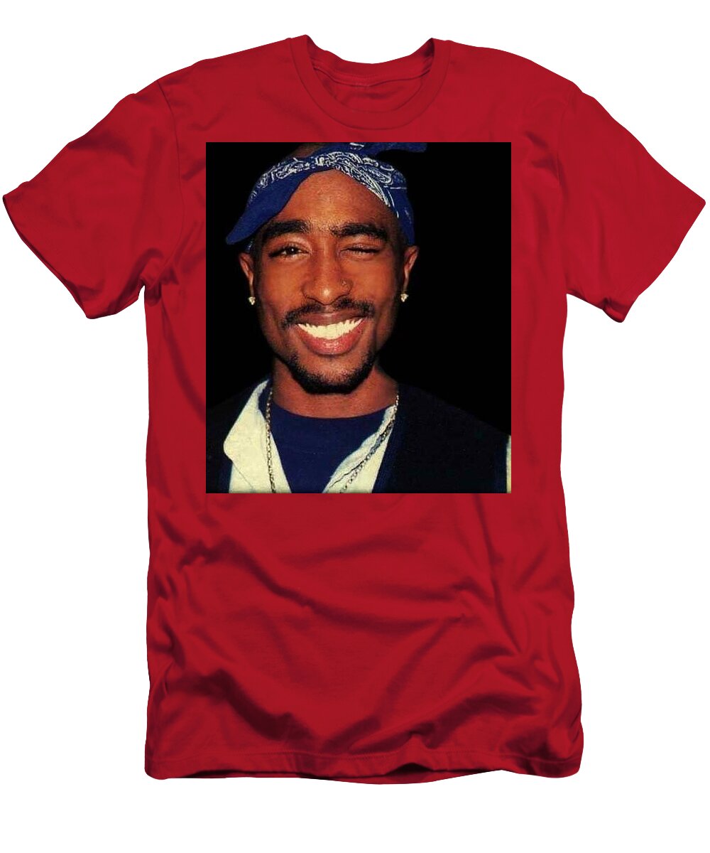  T-Shirt featuring the photograph Eye by Pac