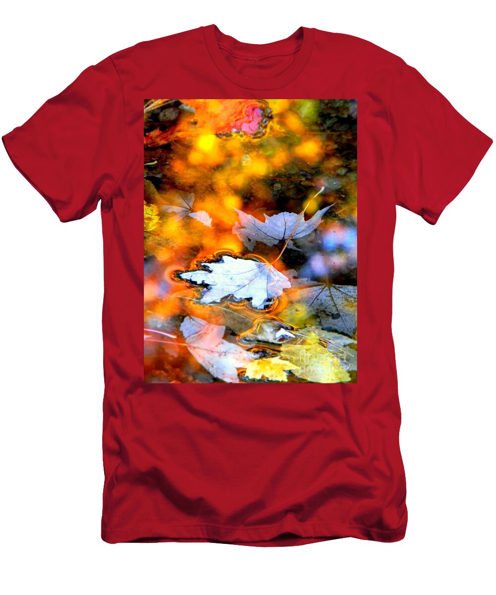 Maple Leaves T-Shirt featuring the photograph Floating by Elfriede Fulda