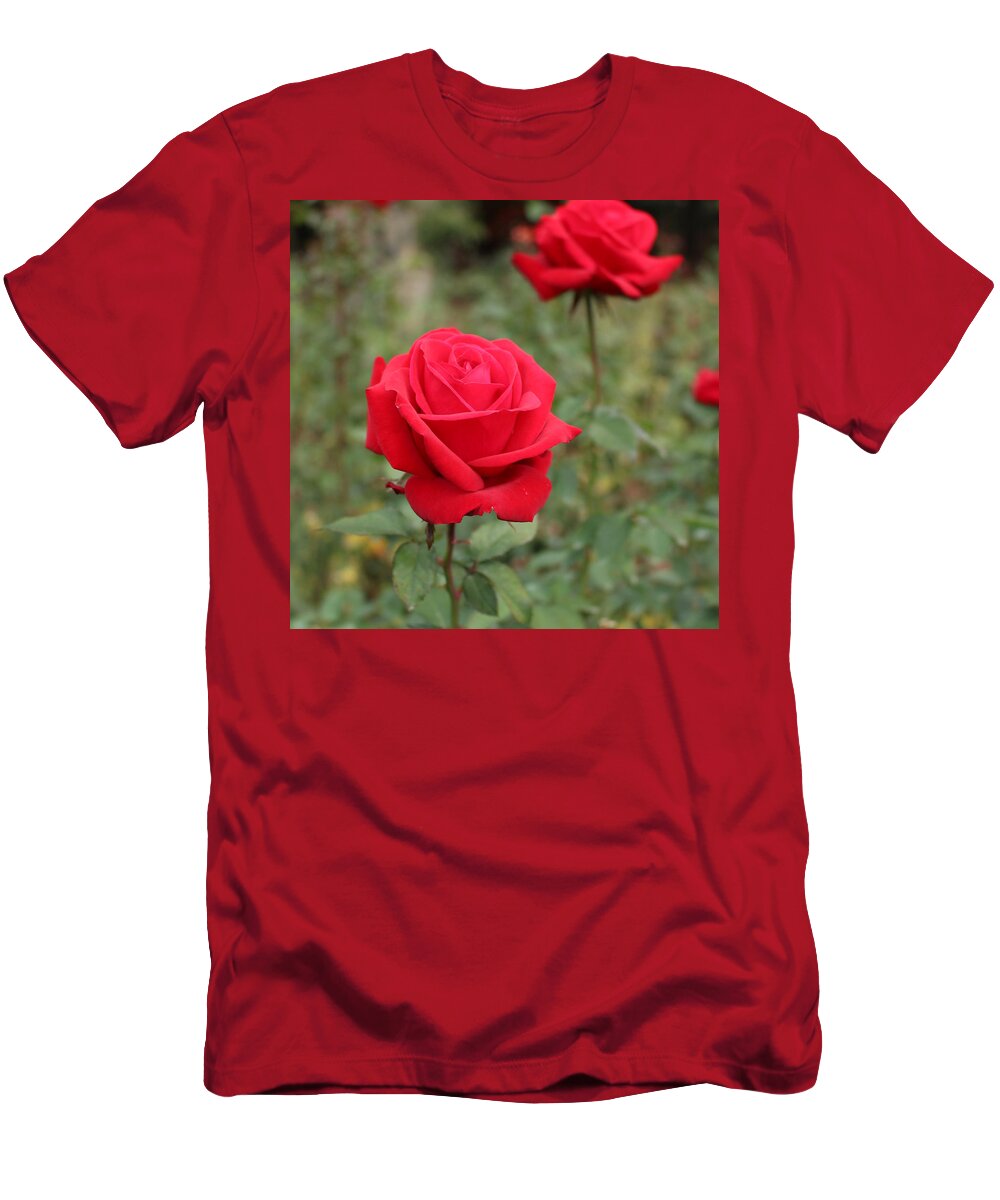 Flowers T-Shirt featuring the digital art Foreground Love by Linda Ritlinger