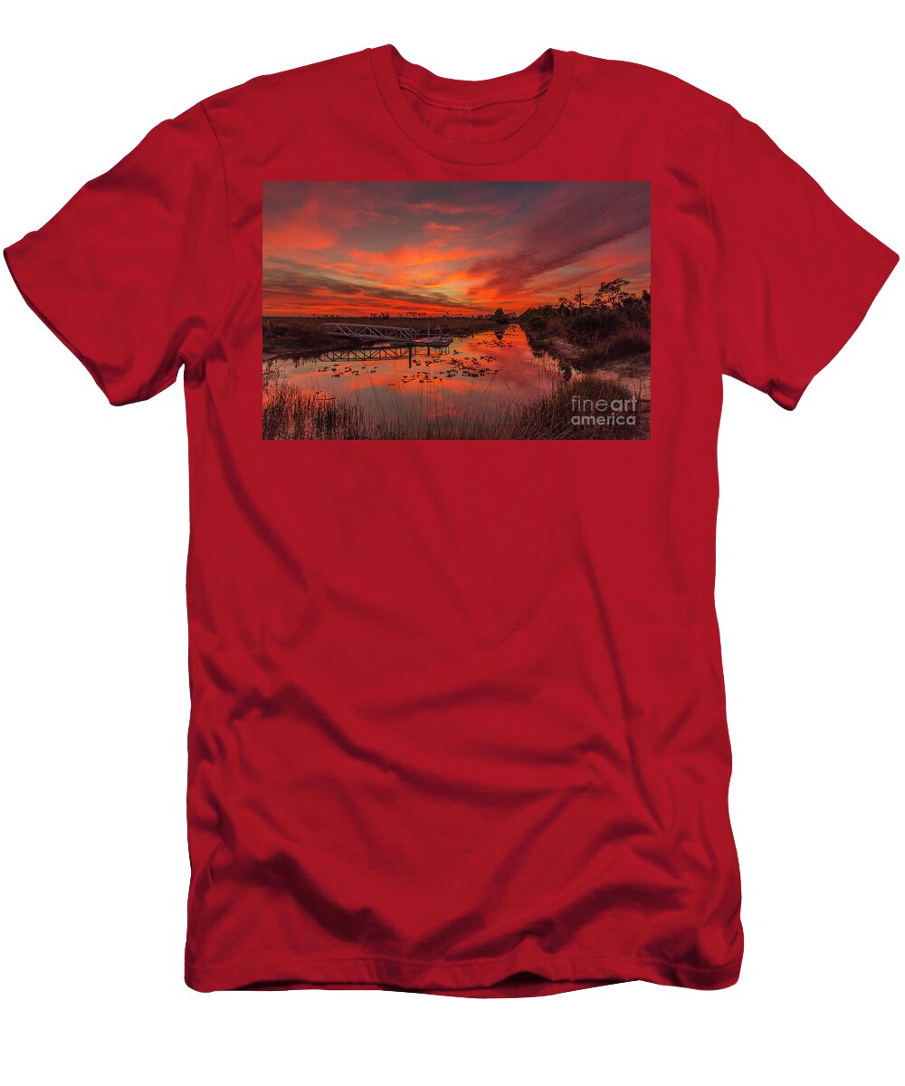 Sun T-Shirt featuring the photograph Explosive Sunset at Pine Glades by Tom Claud