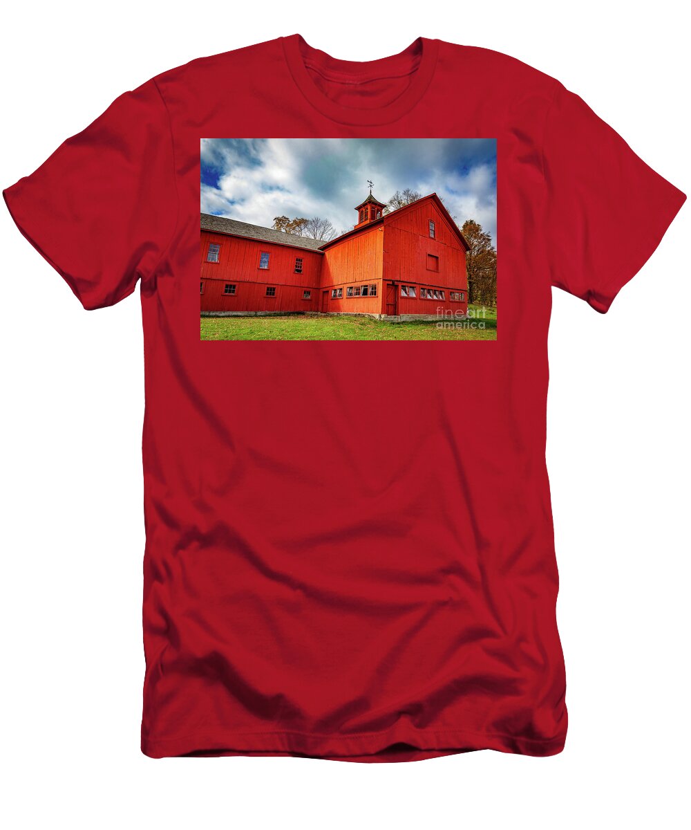Red Barn T-Shirt featuring the photograph William Cullen Bryant Barn 2 by Jim Gillen