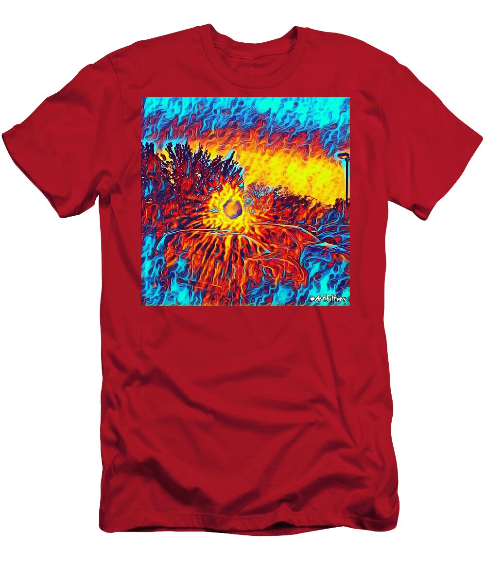 Sunset T-Shirt featuring the photograph Colorful sun by Steven Wills