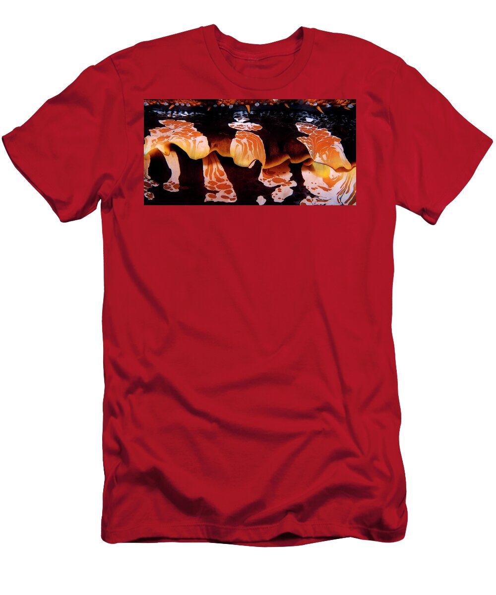 Oyster T-Shirt featuring the photograph Intricate invertebrate by Artesub