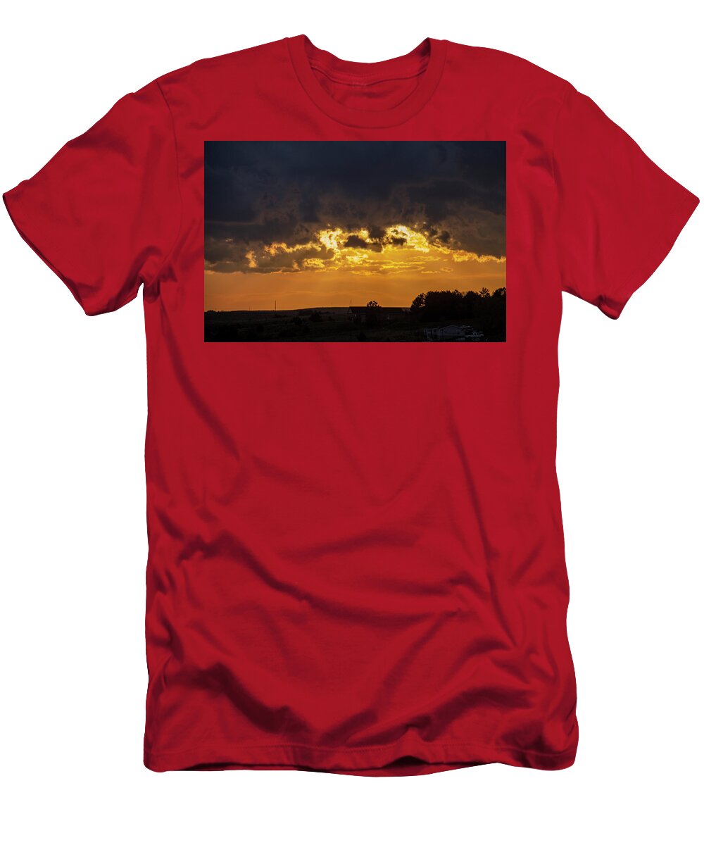Nebraskasc T-Shirt featuring the photograph Nebraska Thunderset 010 by Dale Kaminski