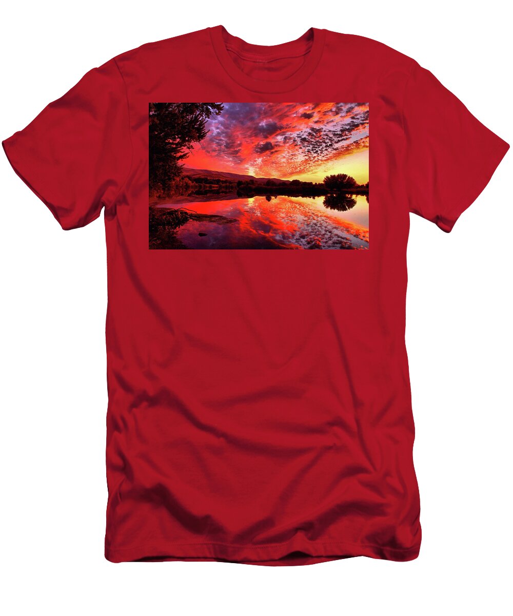 Sunset T-Shirt featuring the photograph Red and Orange sunset by Lynn Hopwood