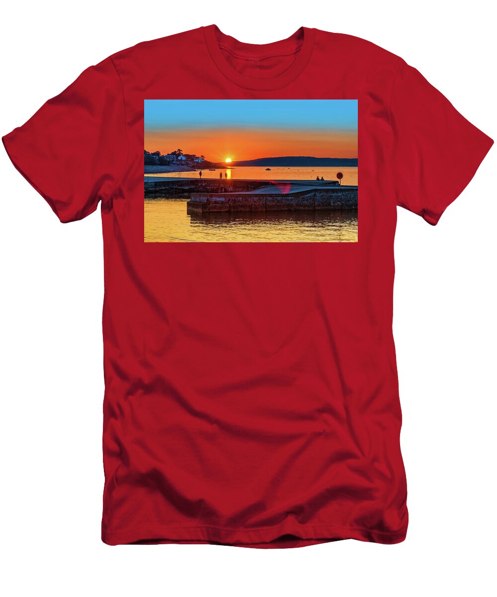 Andbc T-Shirt featuring the photograph The Dying Day by Martyn Boyd