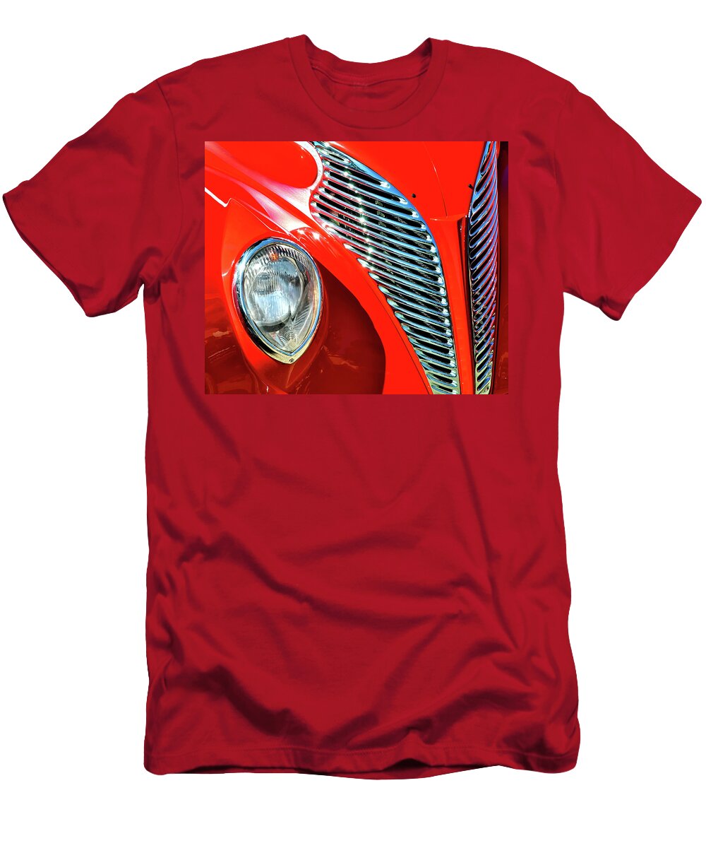 David Lawson Photography T-Shirt featuring the photograph This Classic Ford Shines by David Lawson