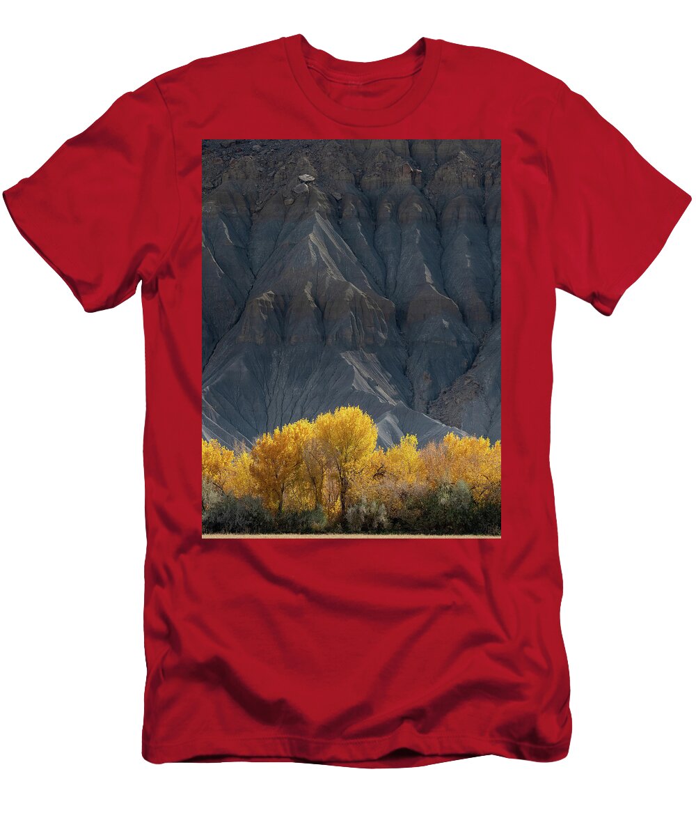 Hanksville T-Shirt featuring the photograph Utah Cottonwoods by Dave Wilson