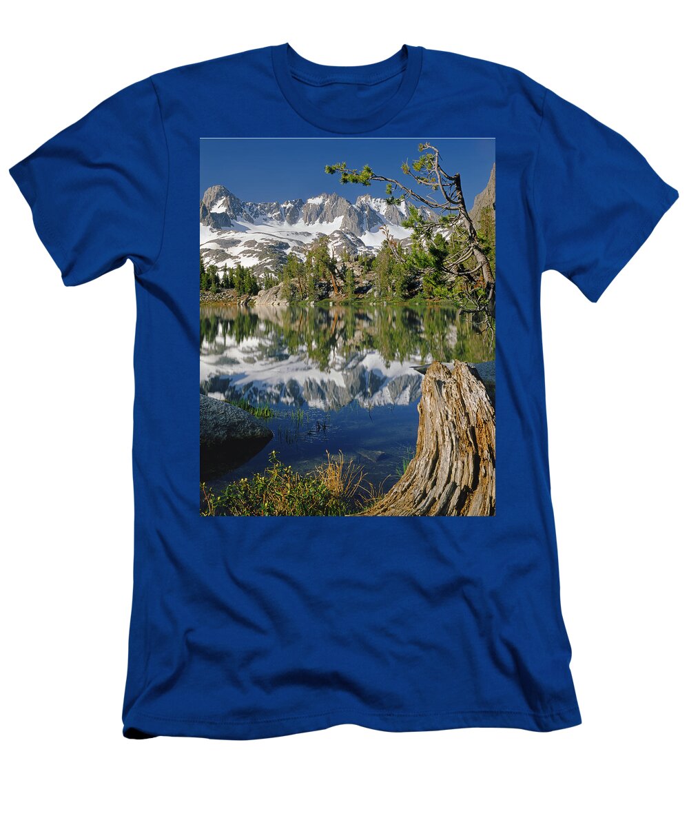 Palisade Peaks T-Shirt featuring the photograph 2M6443-V-Palisade Peaks and Summit Lake V by Ed Cooper Photography