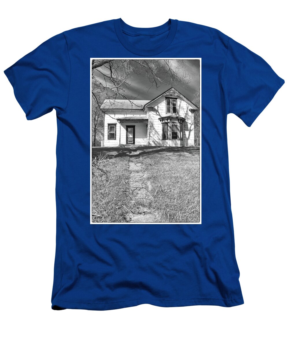 Barn T-Shirt featuring the photograph Visiting the Old Homestead by Guy Whiteley
