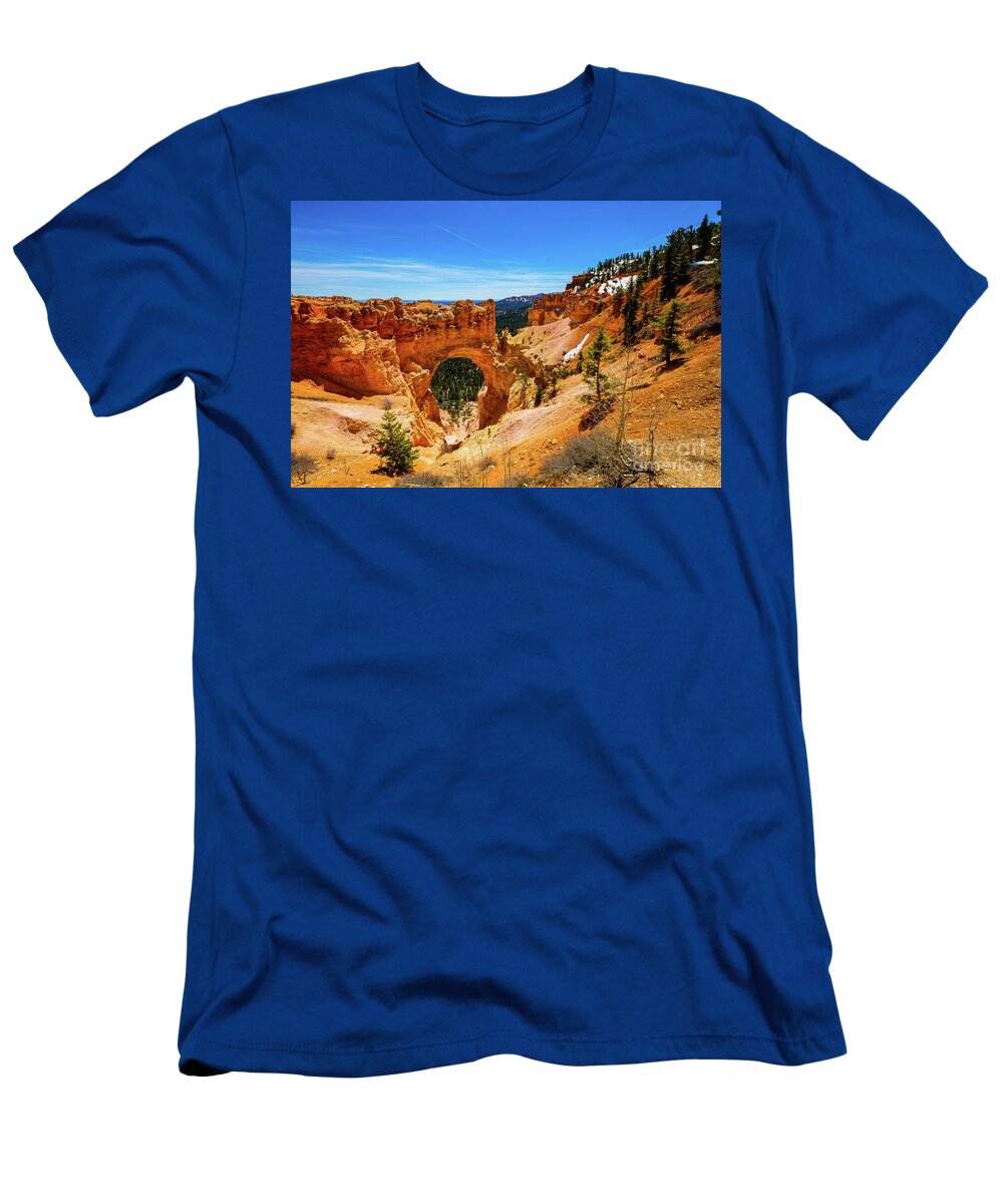 Bryce Canyon T-Shirt featuring the photograph Bryce Canyon Utah #12 by Raul Rodriguez