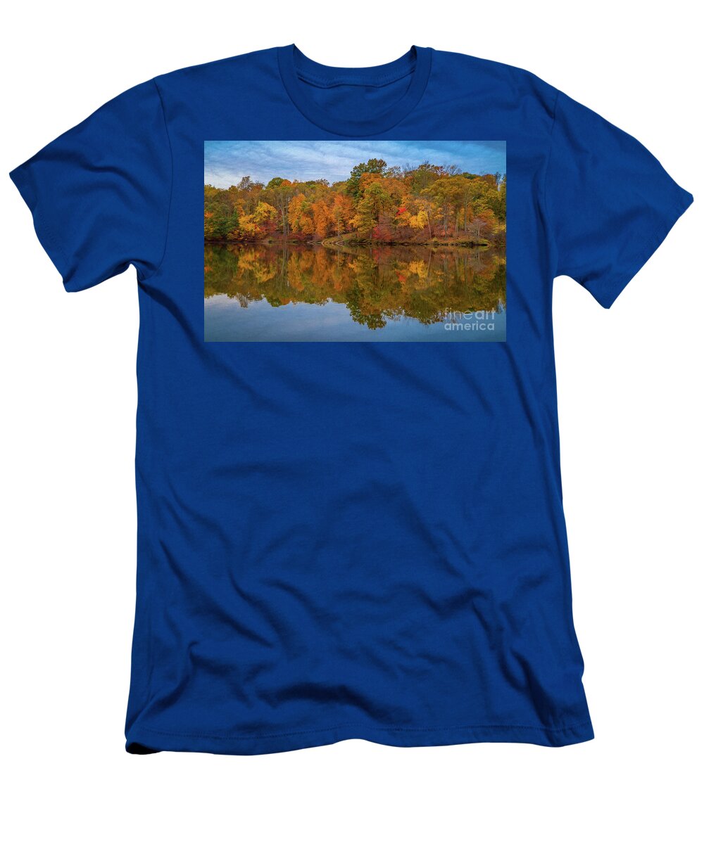 Autumn T-Shirt featuring the photograph Autumn at Lake Needwood by Izet Kapetanovic