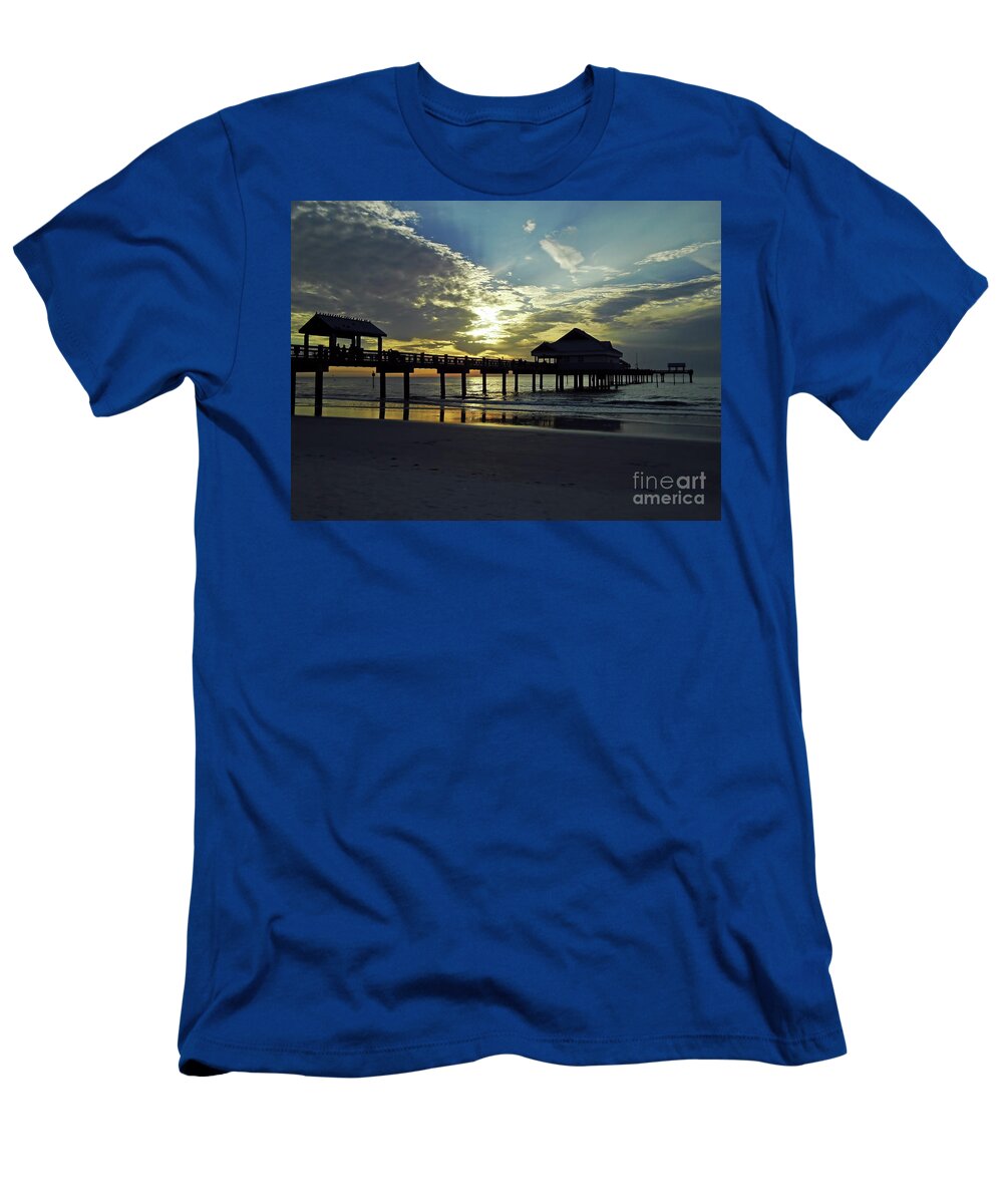 Sunset T-Shirt featuring the photograph Beautiful Pier 60 Sunset by D Hackett