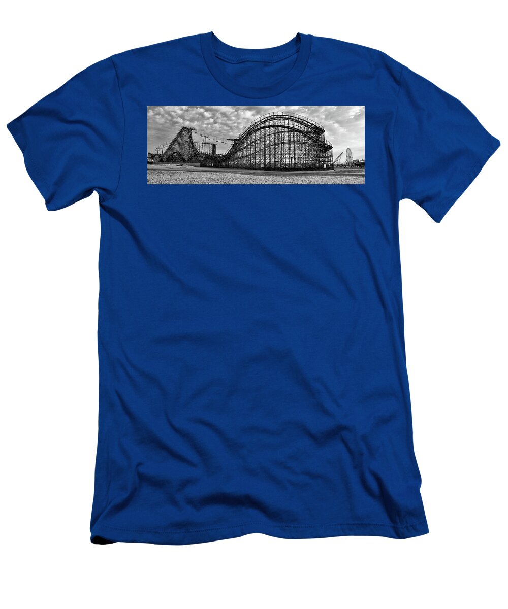 Black T-Shirt featuring the photograph Black and White - Great White Roller Coaster - Adventure Pier Wi by Bill Cannon