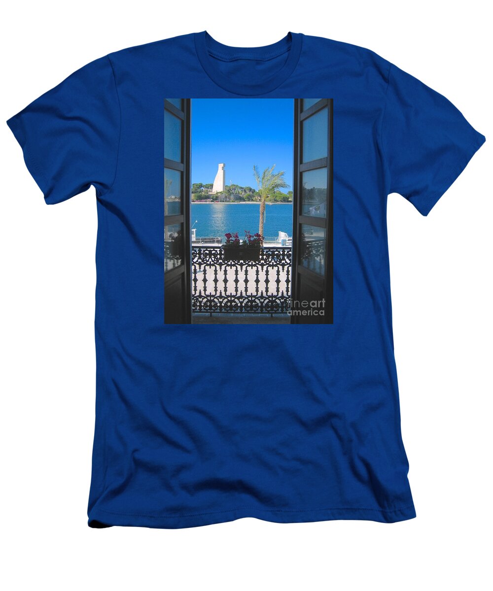 Cityscape T-Shirt featuring the photograph Brindisi Monumento al Marinaio by Italian Art