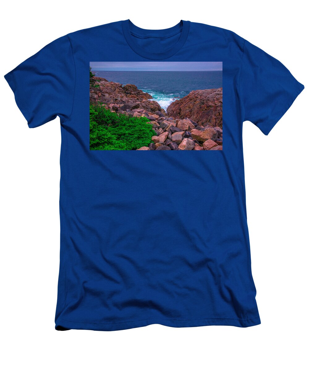 Cabot Trail T-Shirt featuring the photograph Cabot trail by Patrick Boening