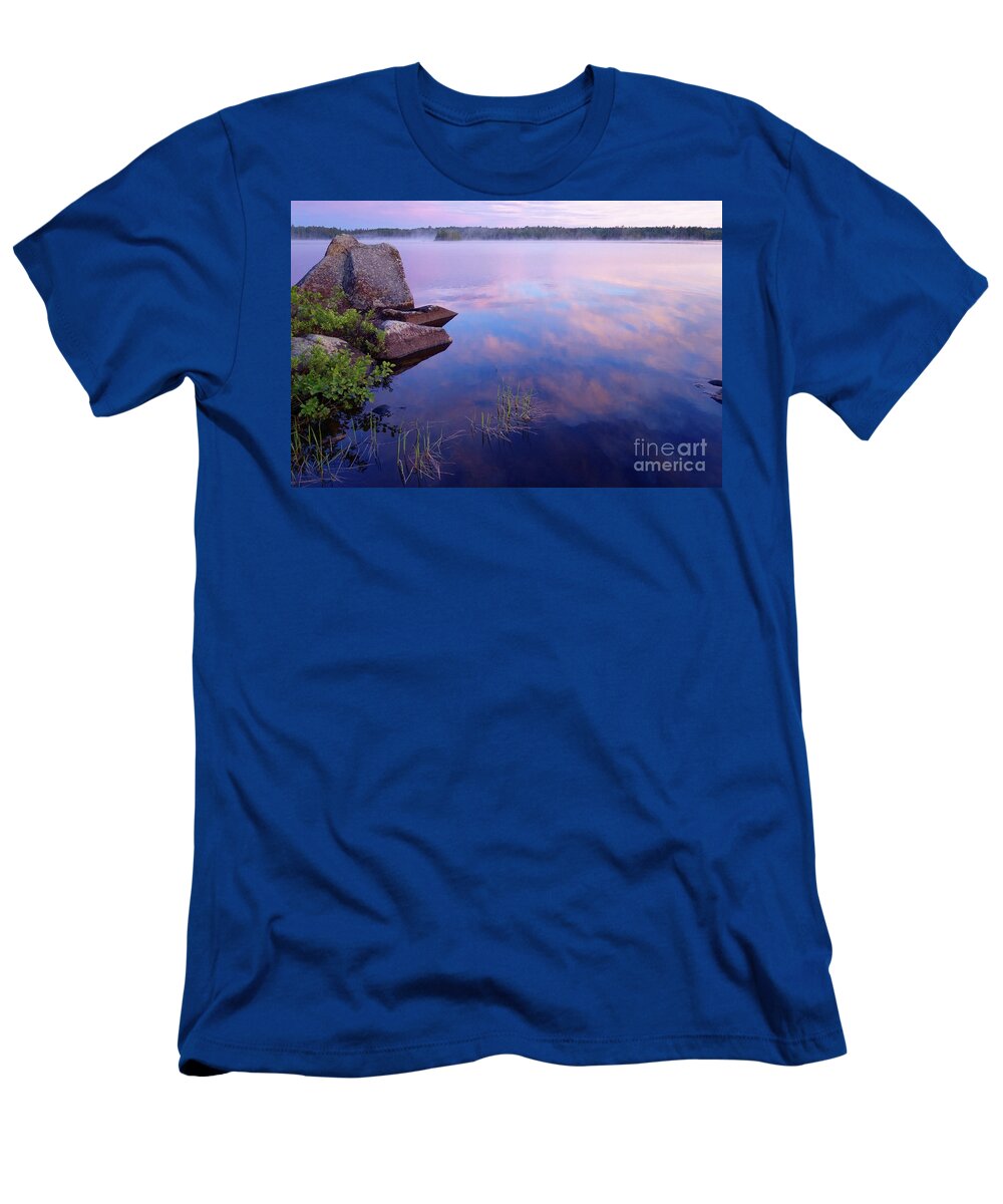 Lake Jeanette T-Shirt featuring the photograph Early Morning Color by Sandra Updyke