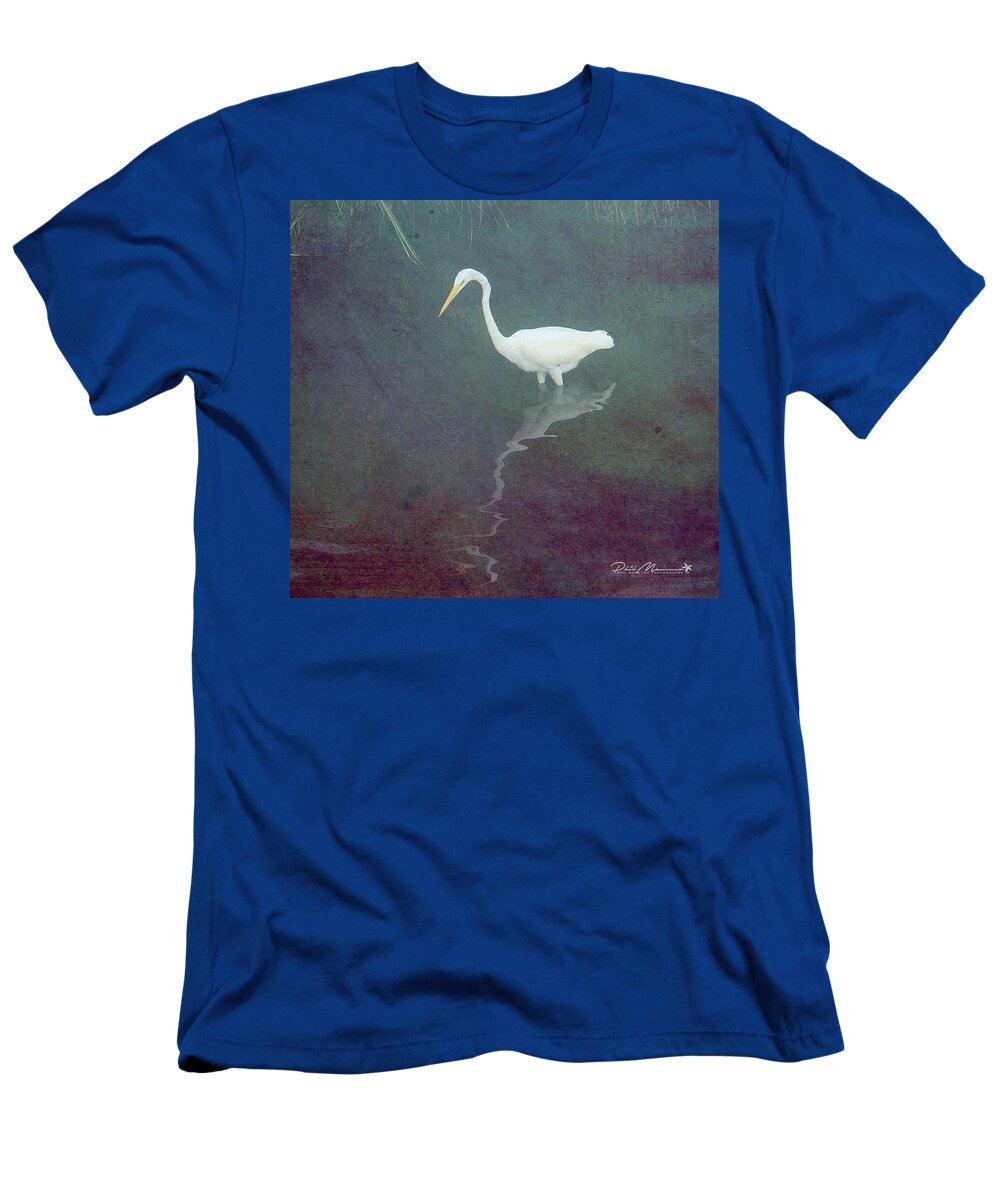  T-Shirt featuring the photograph Egret Dreams by Phil Mancuso