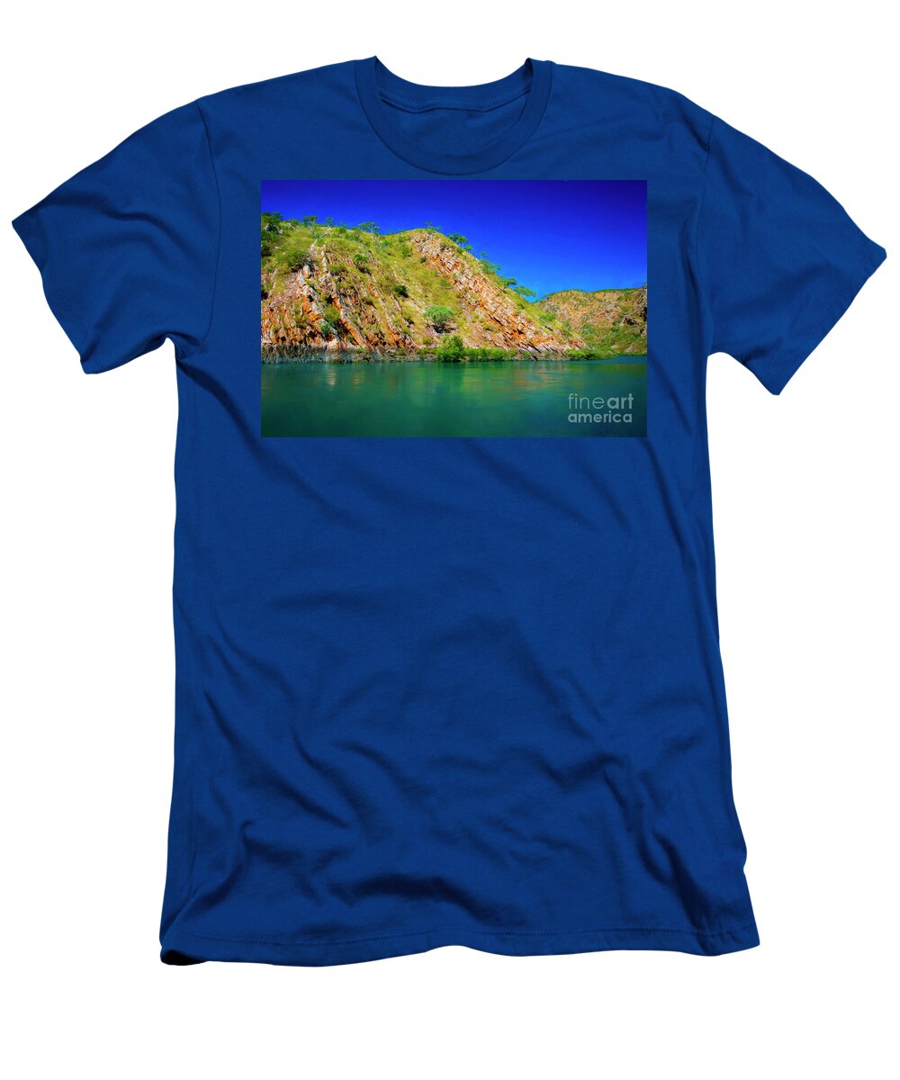 Australia T-Shirt featuring the photograph Kimberley Waterfront by Stuart Row