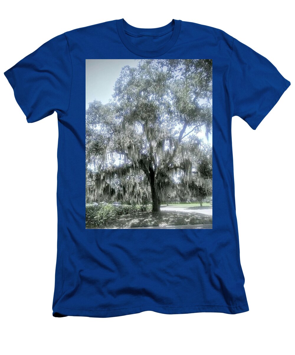 Tree. Florida T-Shirt featuring the photograph Largo's Spanish Moss by Suzanne Berthier