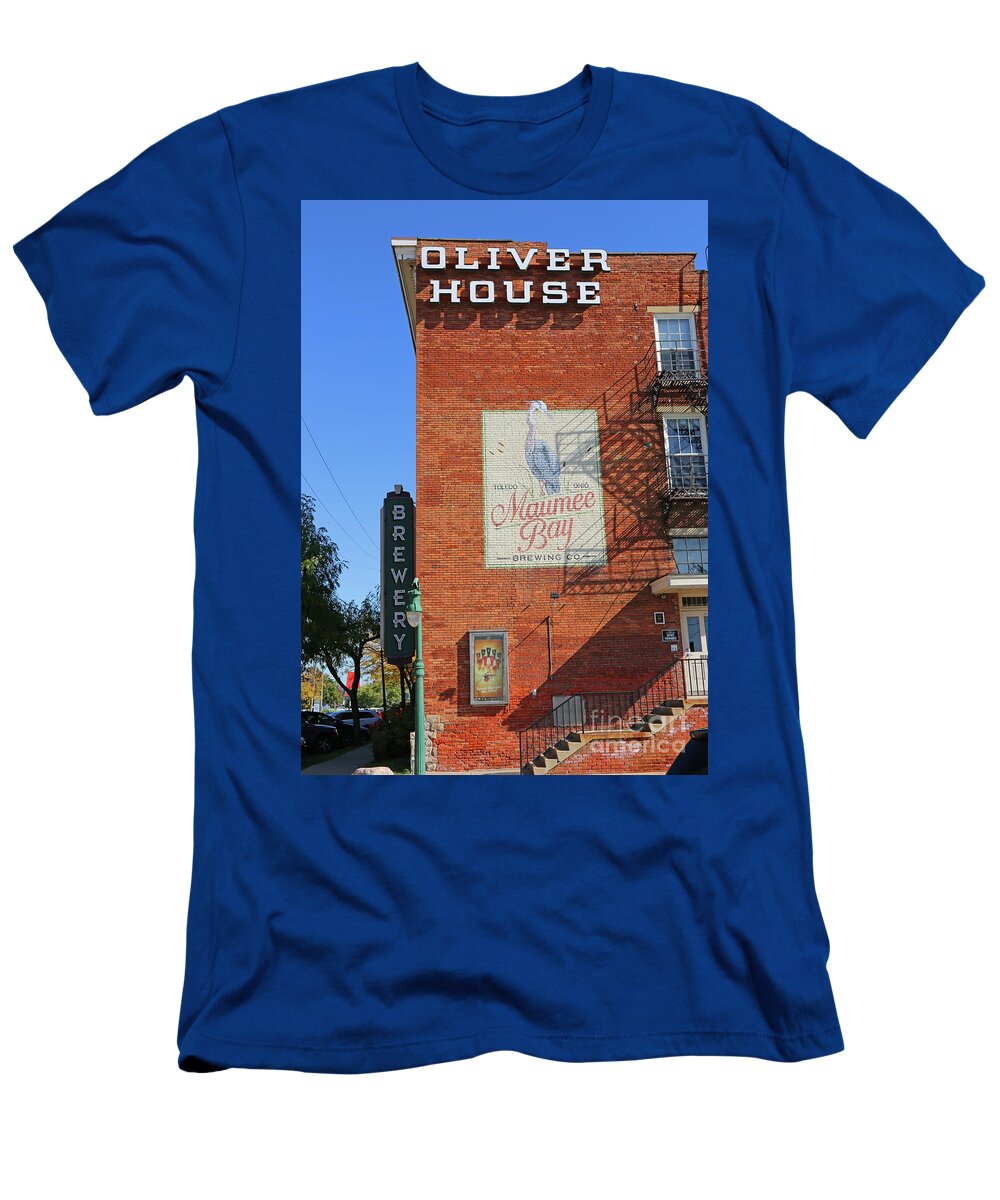 Hi Level Bridge T-Shirt featuring the photograph Maumee Bay Brewing Company 5609 by Jack Schultz