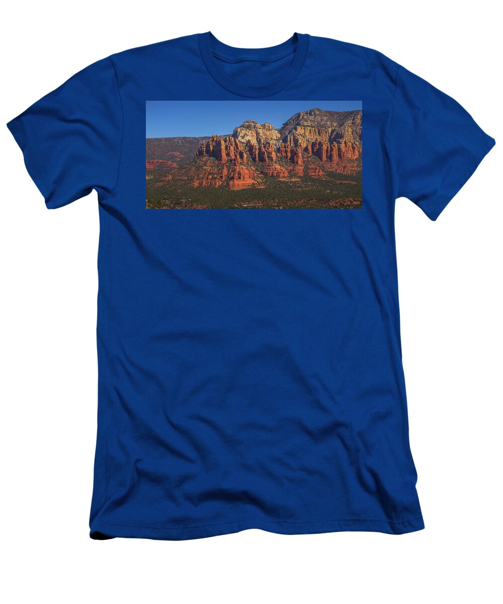 Airport Mesa T-Shirt featuring the photograph Munds Mountain Panorama by Andy Konieczny
