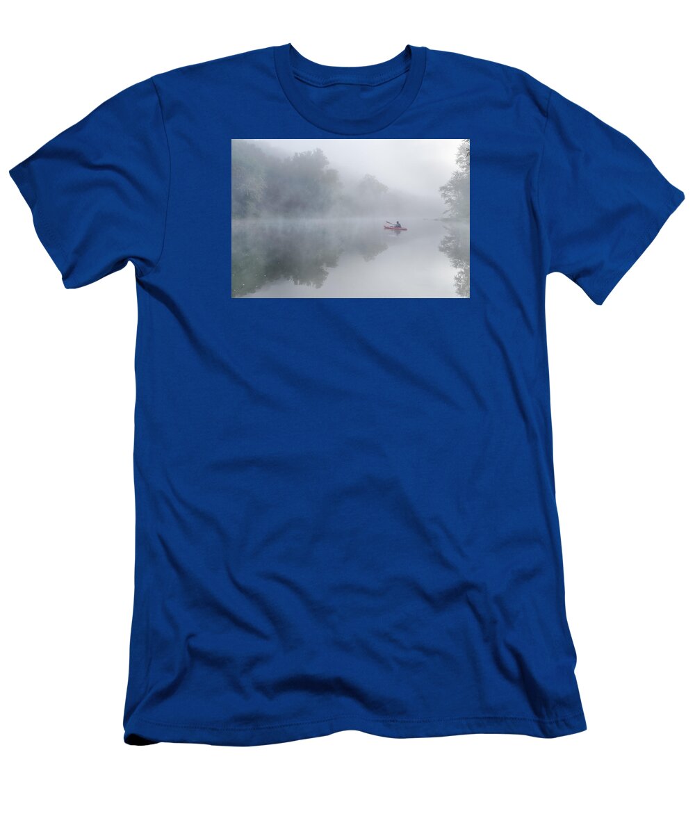 2015 T-Shirt featuring the photograph Paddling in the White by Robert Charity