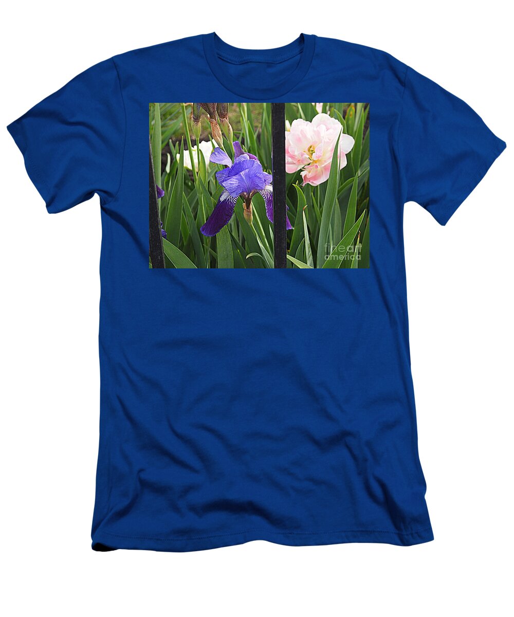 Photography T-Shirt featuring the photograph Quite the Pair by Nancy Kane Chapman