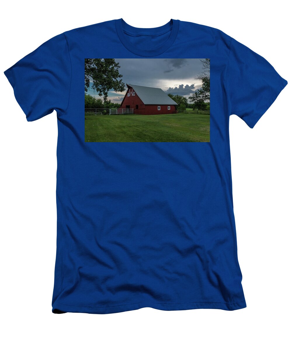 Jay Stockhaus T-Shirt featuring the photograph The Barn by Jay Stockhaus
