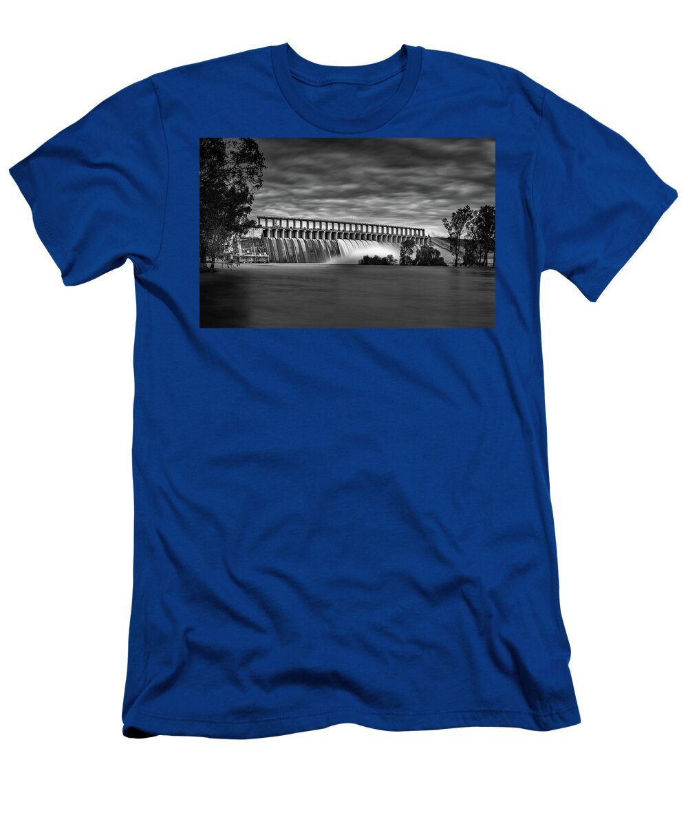 Hume Weir T-Shirt featuring the photograph The Spill by Mark Lucey