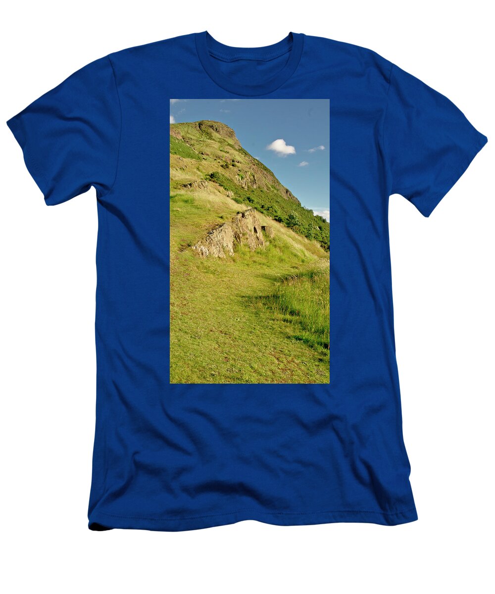 Edinburgh T-Shirt featuring the photograph To the top of Arthur's seat. by Elena Perelman