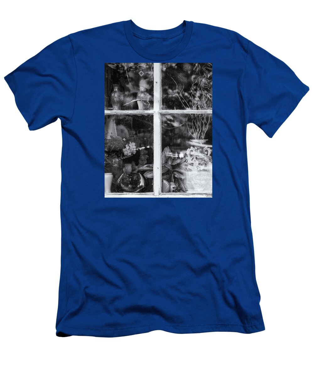 Brattleboro Vermont T-Shirt featuring the photograph Window In Black and White by Tom Singleton
