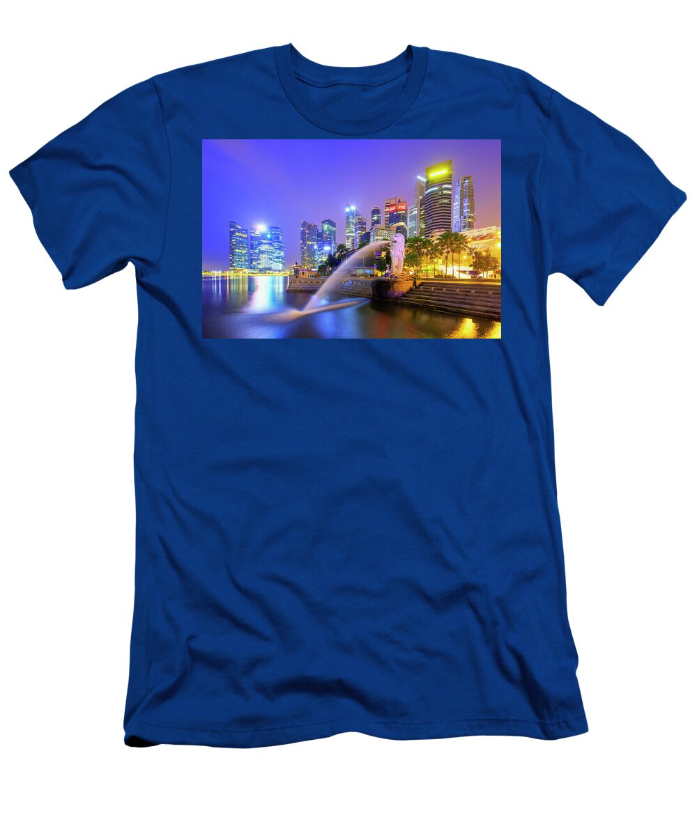 Estock T-Shirt featuring the digital art Marina Bay & Merlion, Singapore City #1 by Maurizio Rellini