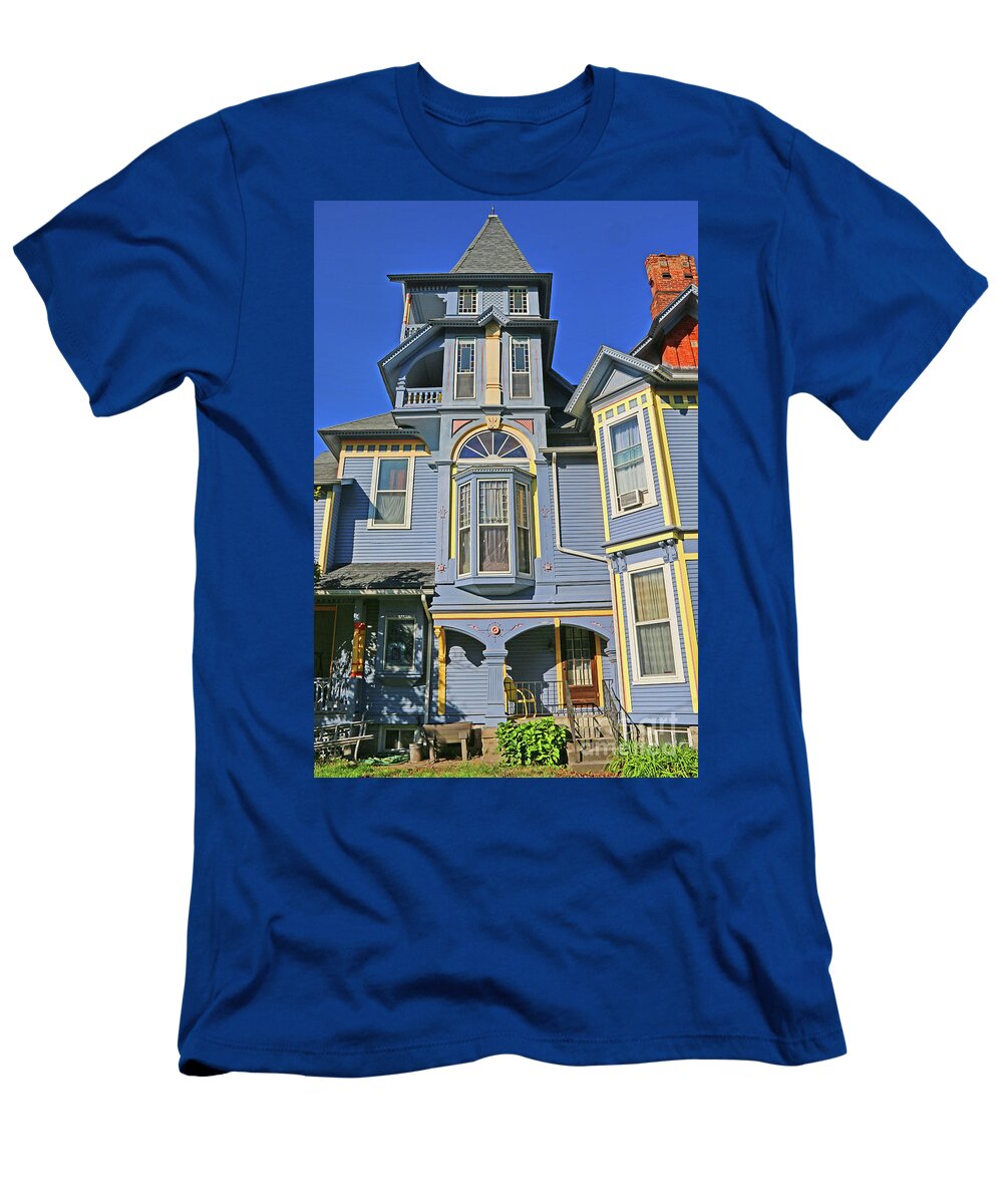 Findlay T-Shirt featuring the photograph Findlay Historic House 4528 by Jack Schultz