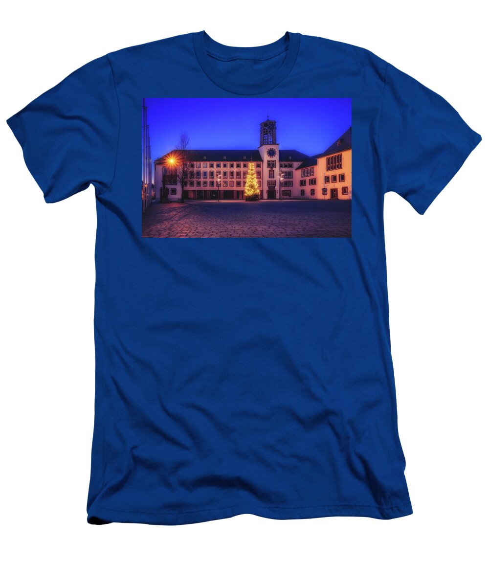 Worms T-Shirt featuring the photograph Wormser Rathaus by Marc Braner