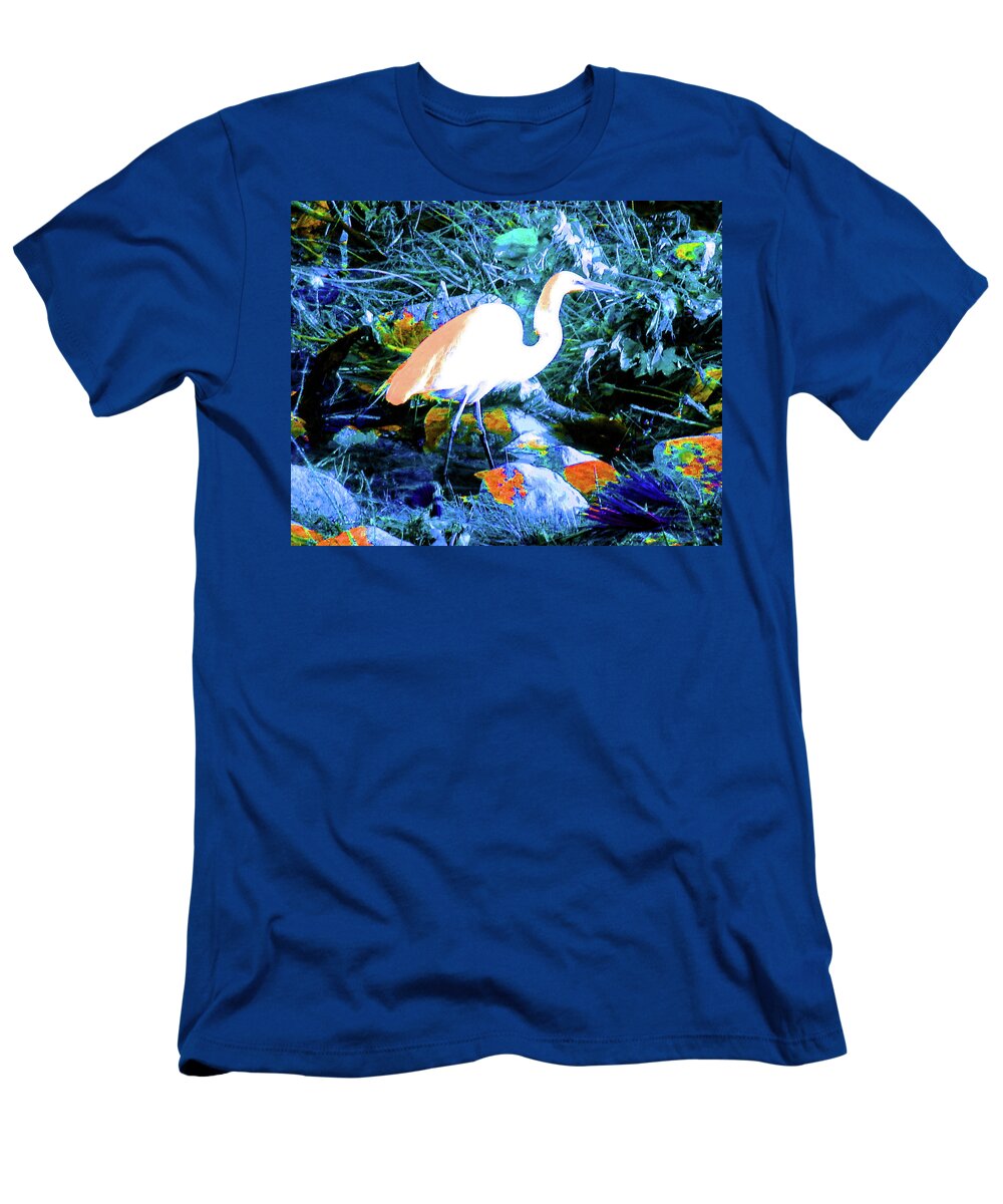 Bird T-Shirt featuring the photograph Artful Creature by Andrew Lawrence