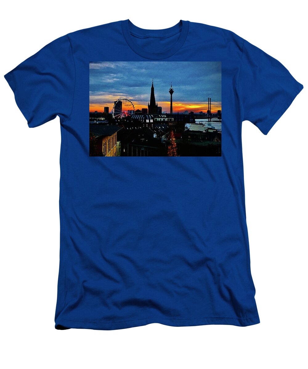 Duesseldorf T-Shirt featuring the photograph Duesseldorf Sunset Skyline by Richard Cummings
