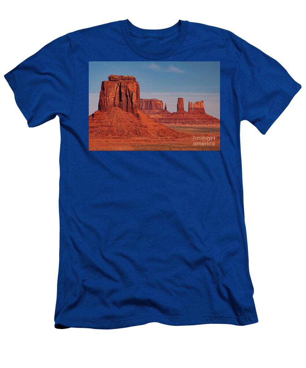 Monument Valley T-Shirt featuring the photograph East Mitten View from Artist Point by Bob Phillips