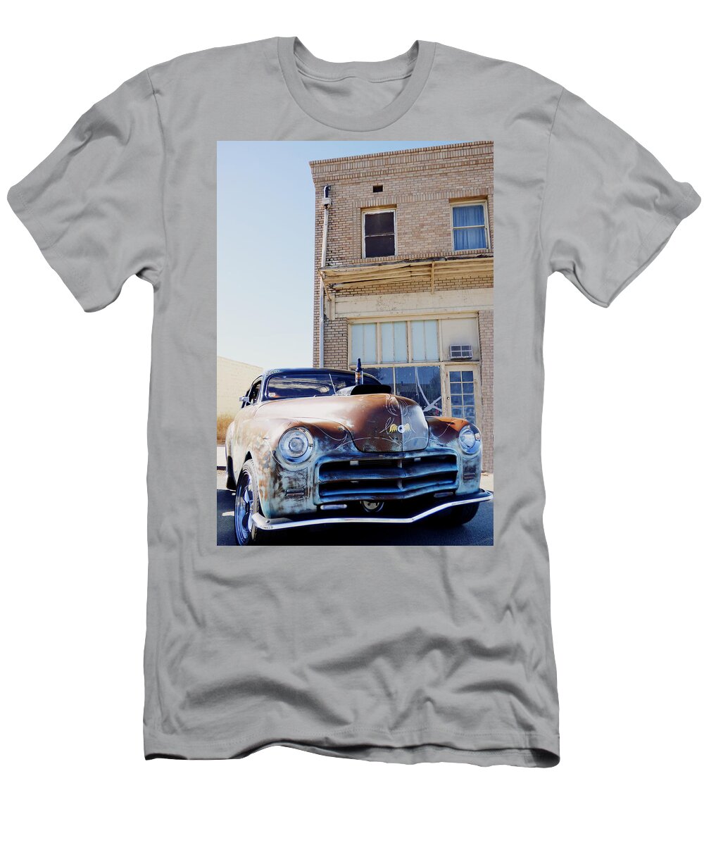 Plymouth T-Shirt featuring the photograph 1952 Plymouth Downtown by Pamela Patch