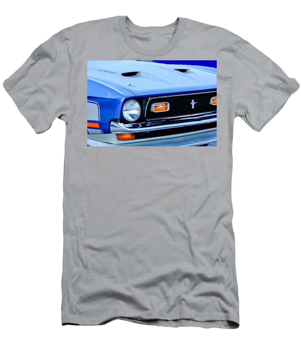 1971 Ford Mustang Boss 351 Cleveland T-Shirt featuring the photograph 1971 Ford Mustang Boss 351 Cleveland by Jill Reger