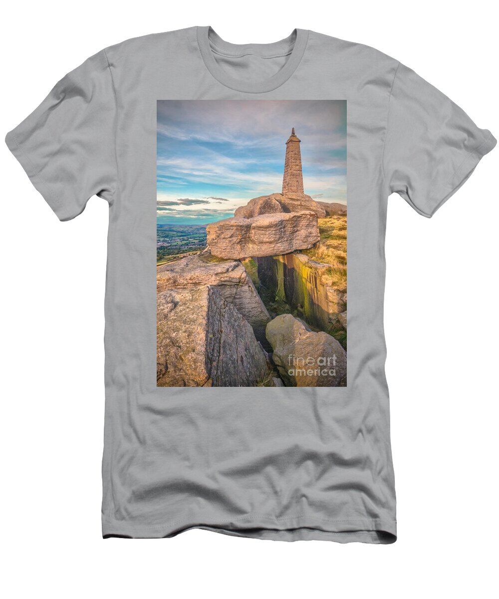 Cowling T-Shirt featuring the photograph Wainman's Pinnacle by Mariusz Talarek