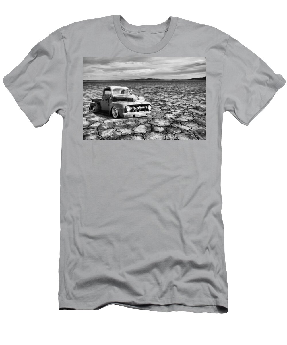 Jalopy T-Shirt featuring the photograph 51 Flat by Steve McKinzie