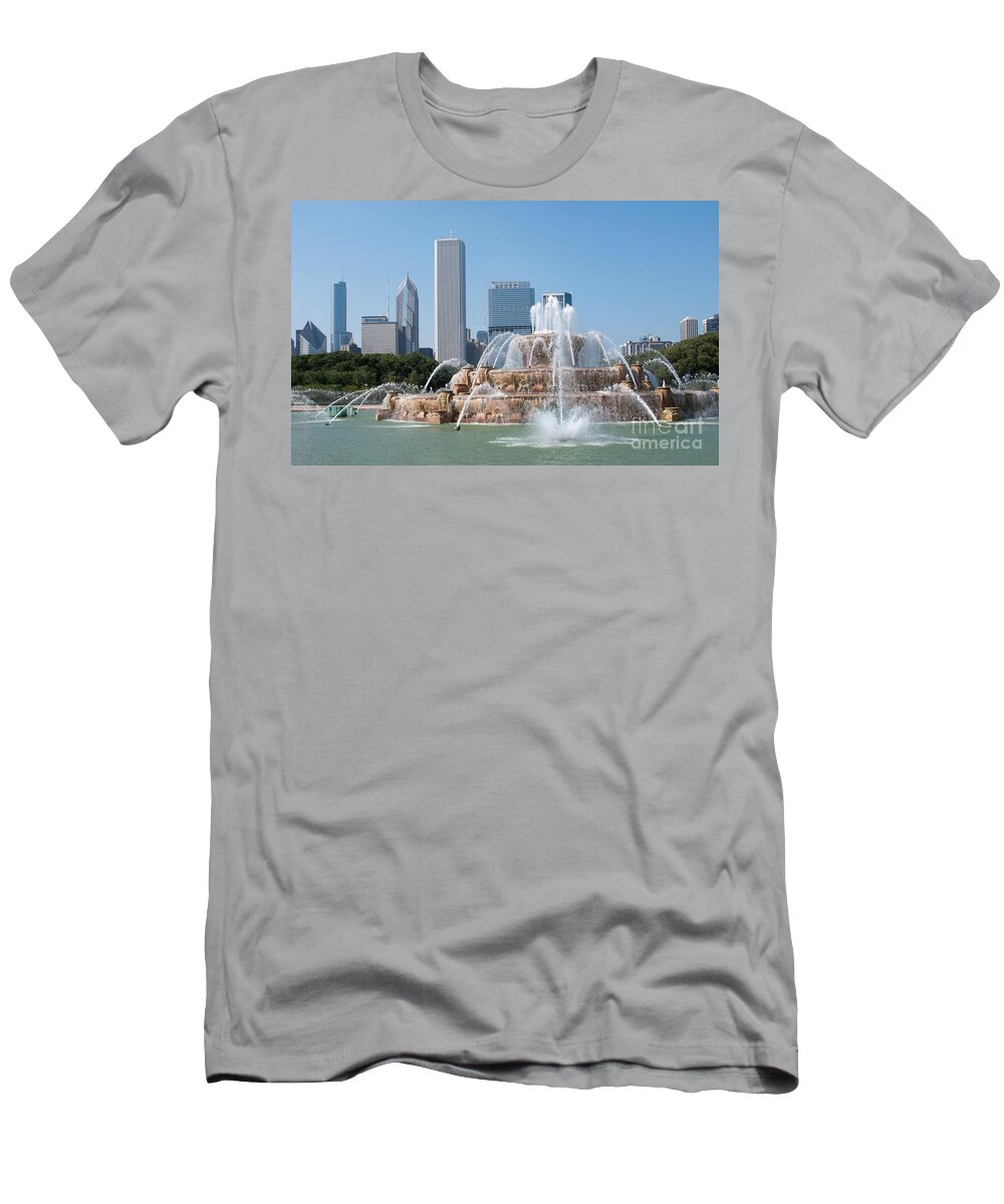Chicago Skyline And Fountain T-Shirt featuring the photograph Chicago Skyline and Fountain by Ann Horn