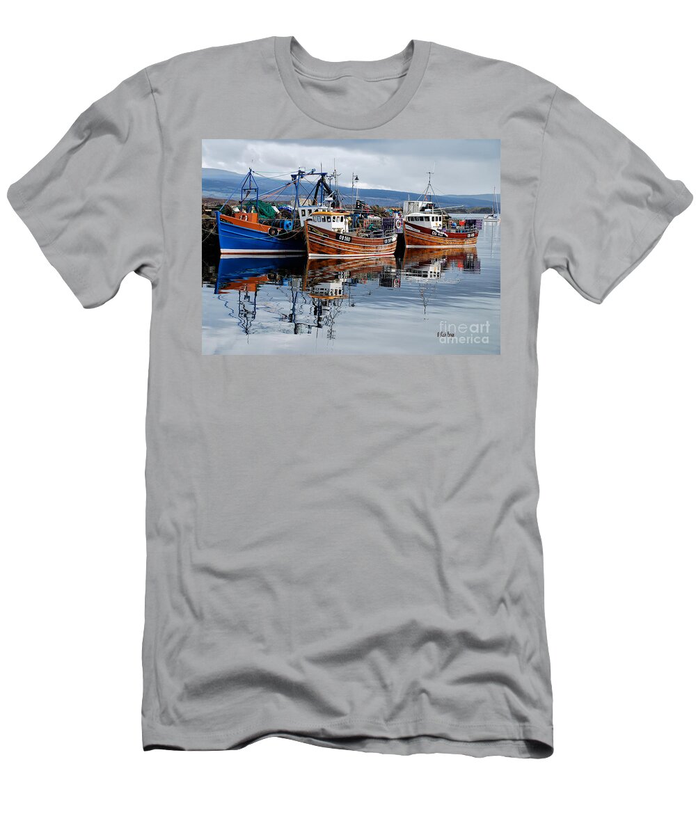 Scotland T-Shirt featuring the photograph Colorful Reflections by Lois Bryan