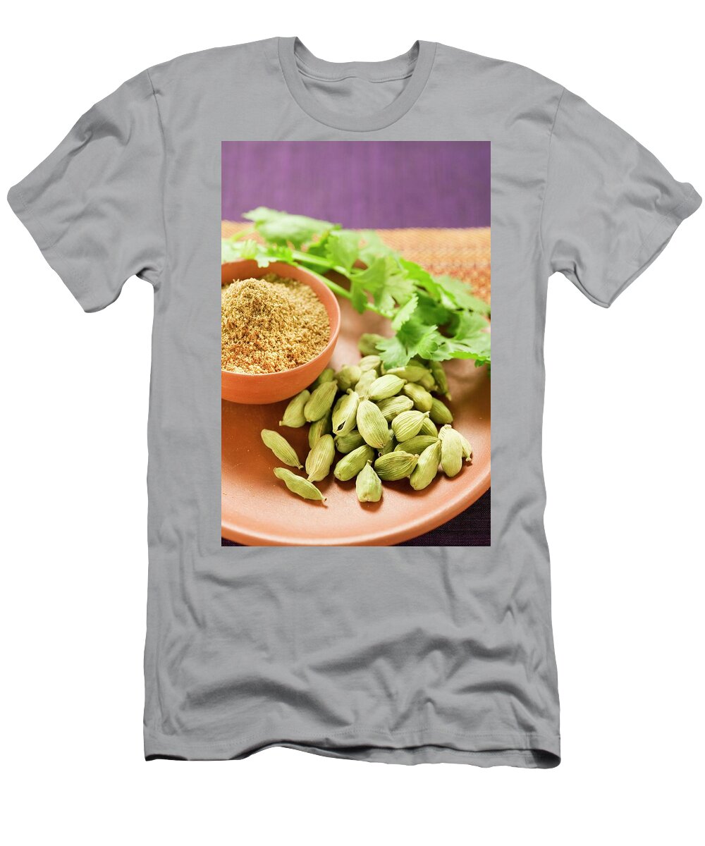 Assorted T-Shirt featuring the photograph Coriander And Cardamom Pods by Foodcollection