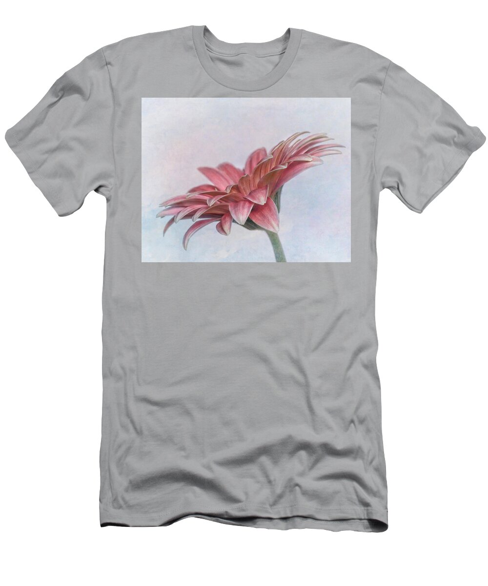 Bloom T-Shirt featuring the photograph Daisy Profile by David and Carol Kelly