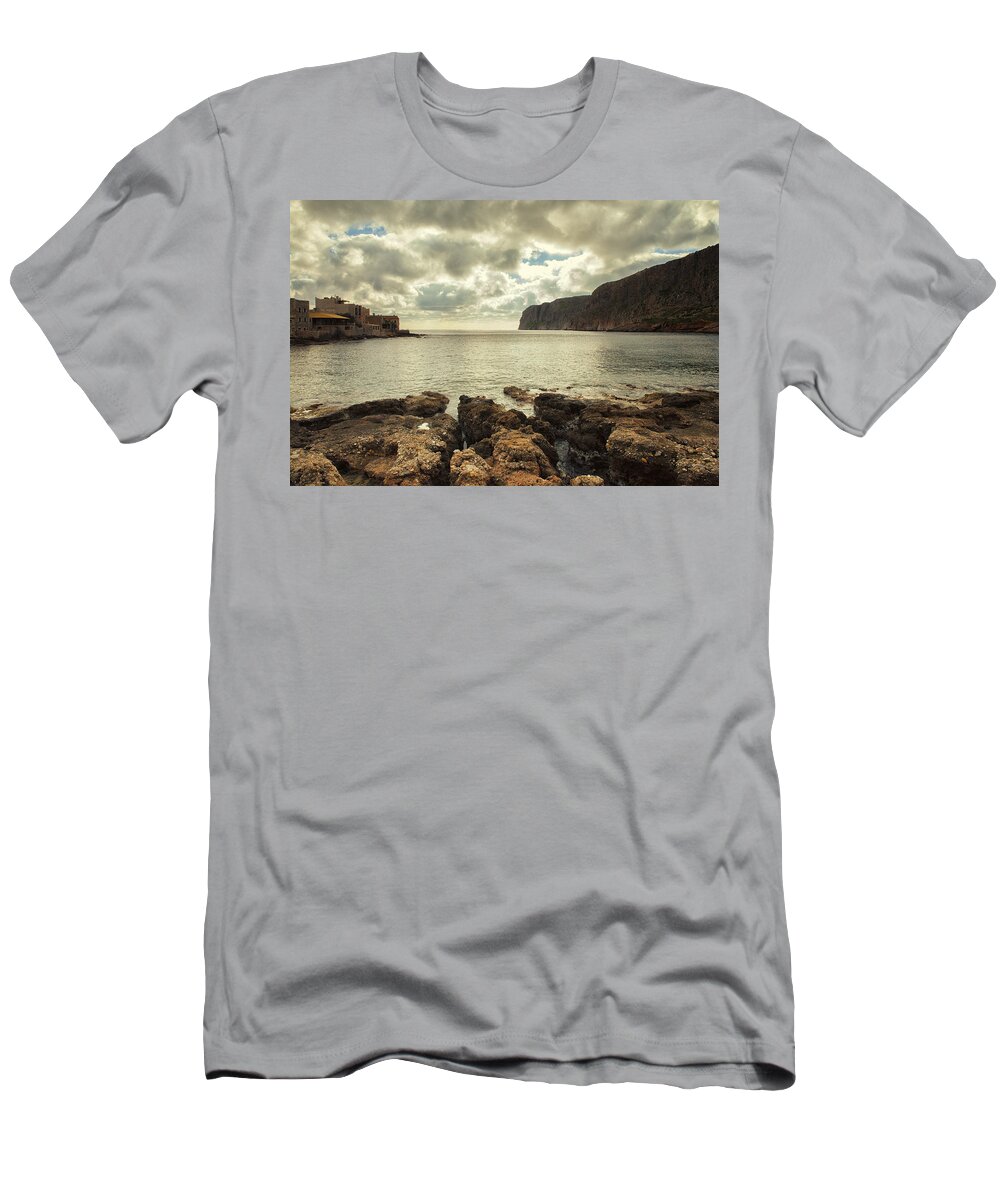 Sea T-Shirt featuring the photograph Dreamy bay by Mike Santis